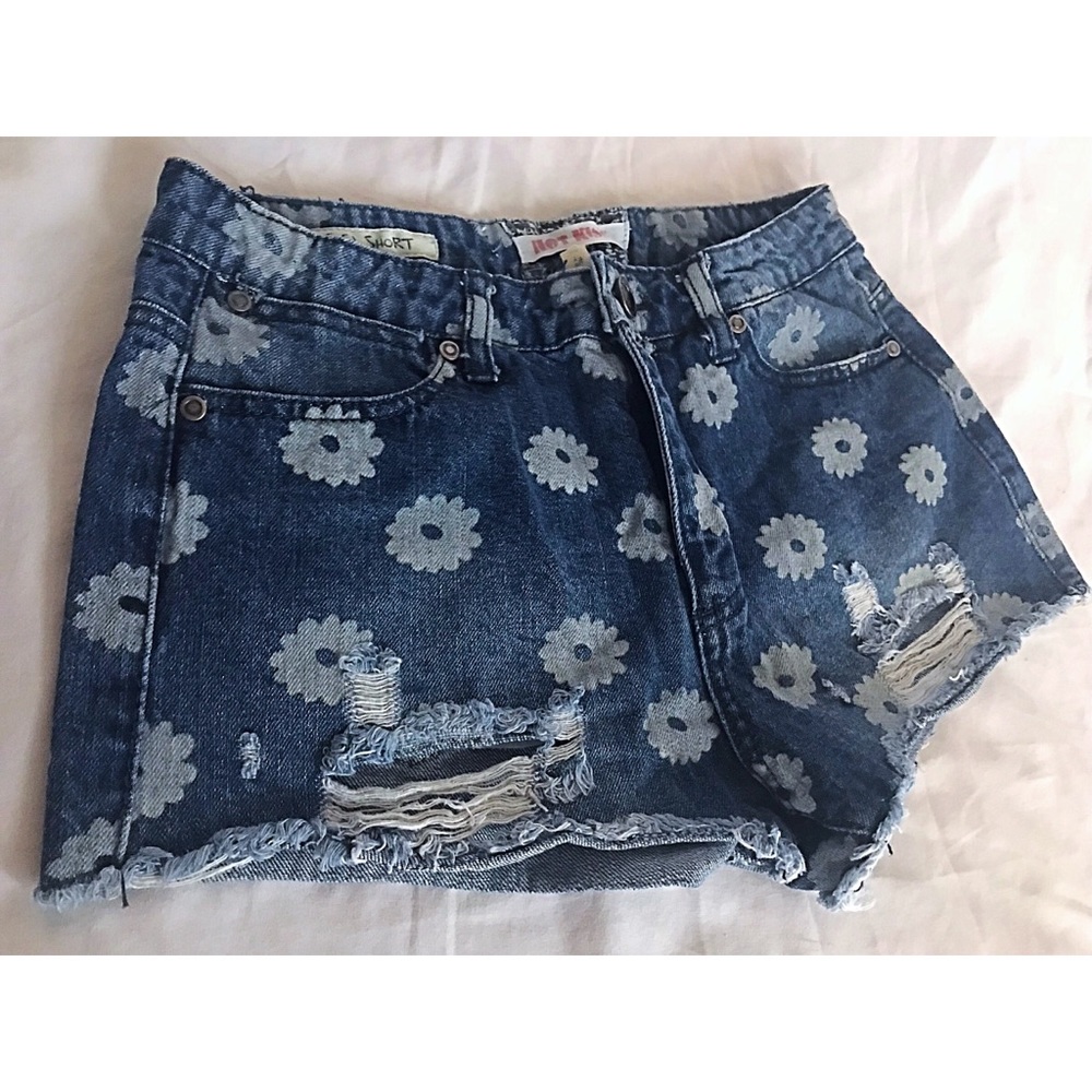 🌼 Daisy Dukes! 🌼